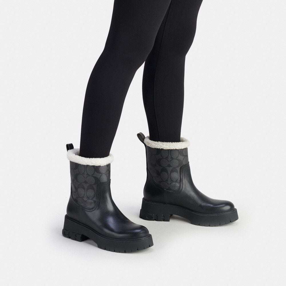NWT Coach Outlet Raina Boot In Signature Jacquard - Picture 4 of 5